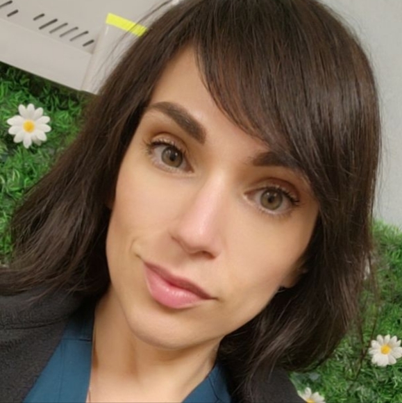 Meet your Posher, Rebeca - Picture 1 of 1